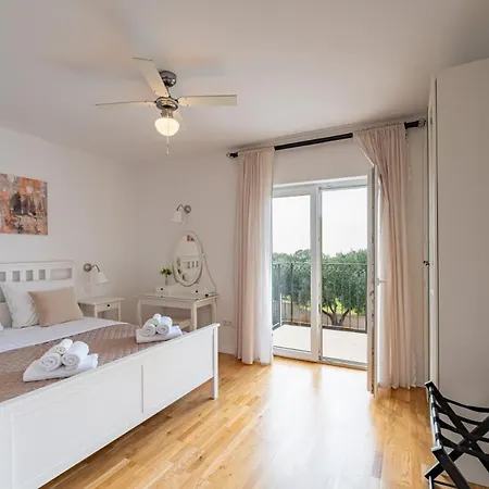 Villa Vida In - Haus Fuer 8 Personen *