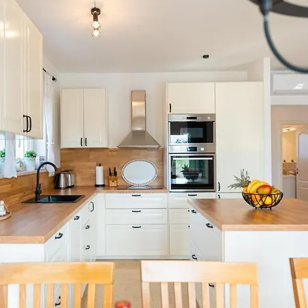 Villa Vida In - Haus Fuer 8 Personen Vodnjan